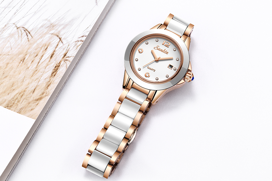 Bracelet Style Round Steel Quartz Watch for Women